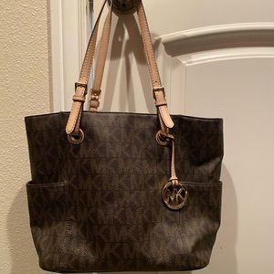 Michael Kors Tote